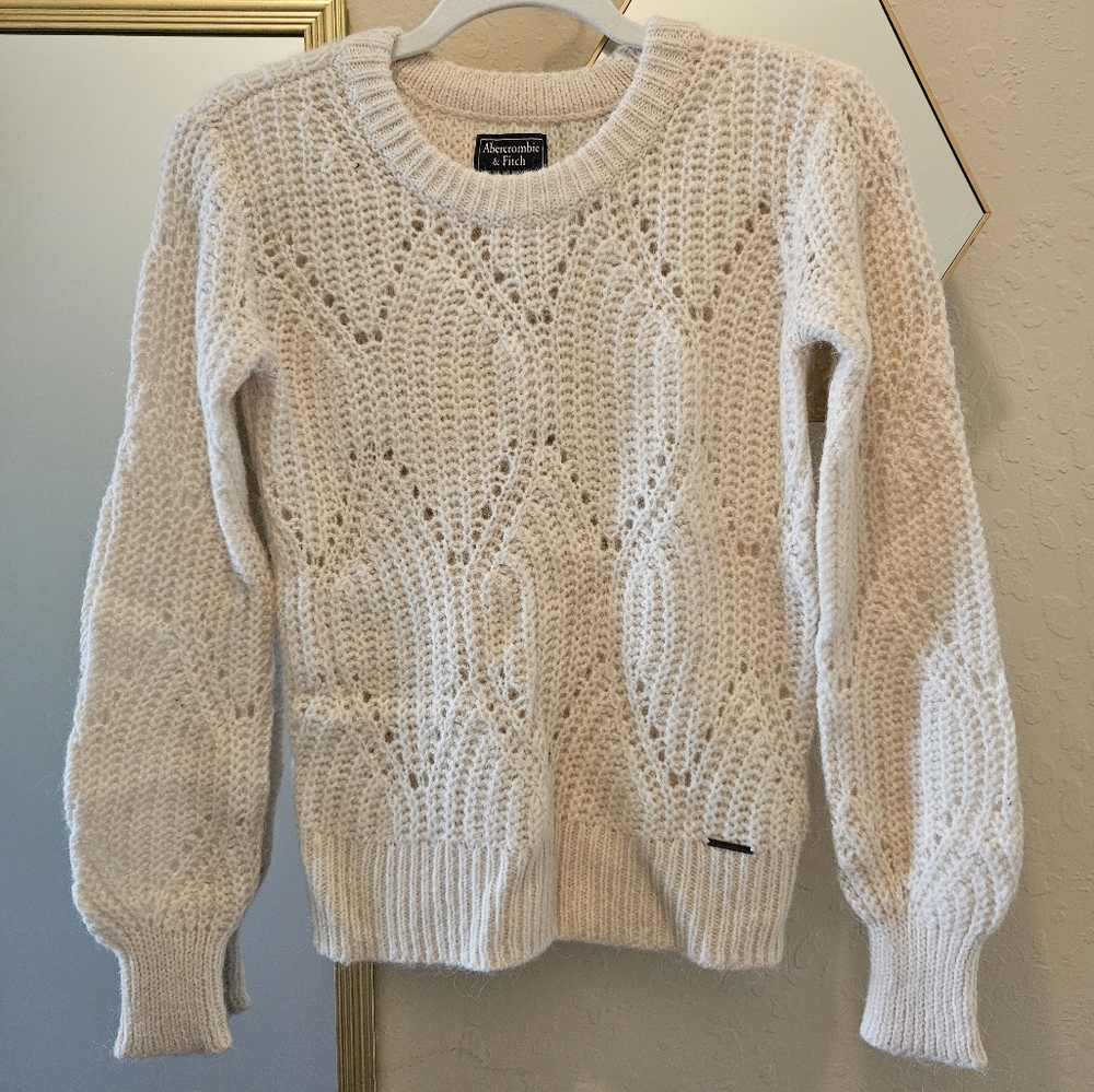 Abercrombie & Fitch Sweater XS